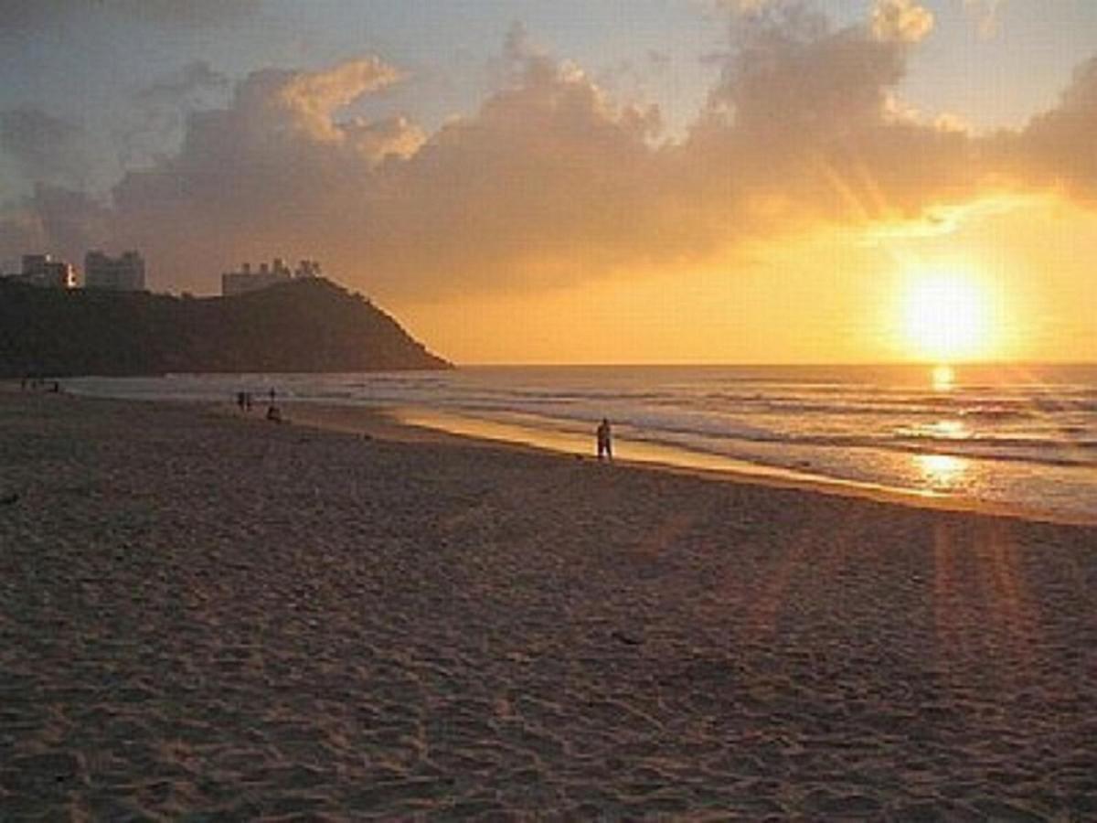 Ap 2 Quartos Wifi 30m Da Apartment Guaruja